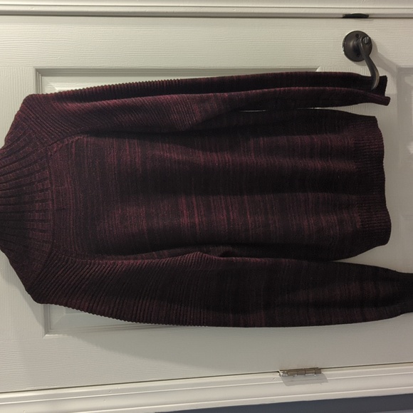 Sweater - Picture 3 of 3